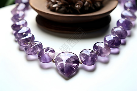 贵族紫水晶项链背景图片