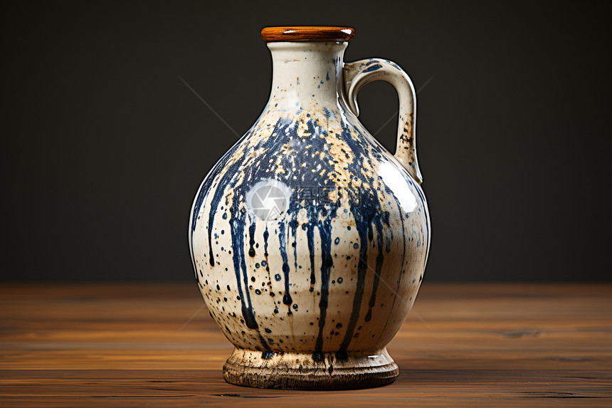典雅的陶瓷酒罐图片