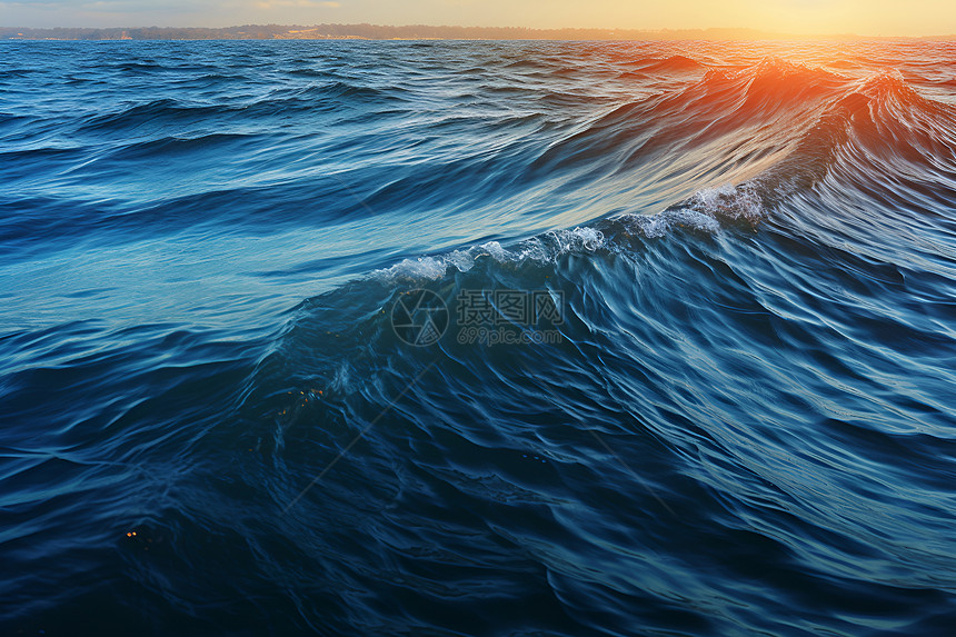 波涛汹涌的大海图片