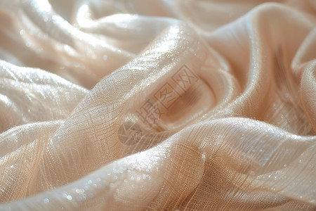 白色上的丝绸白色织物上的褶皱背景