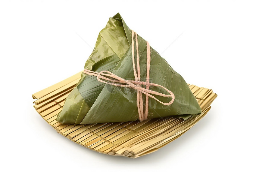 竹编上的粽子图片