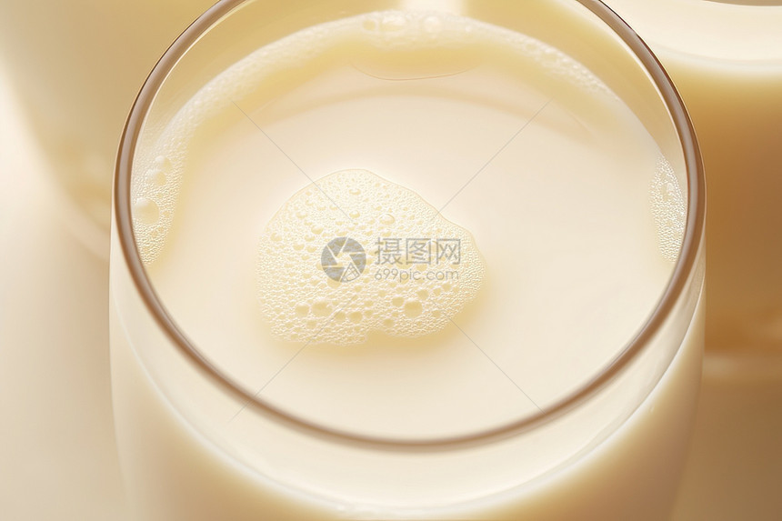 营养美味的牛奶图片