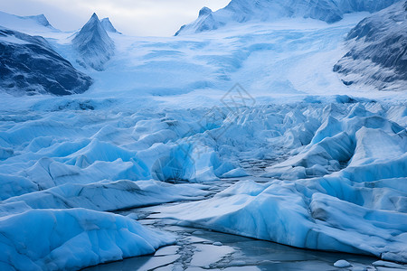 冰川融化的河流高清图片