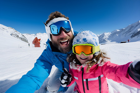梅花山滑雪场父爱满溢雪中欢笑背景