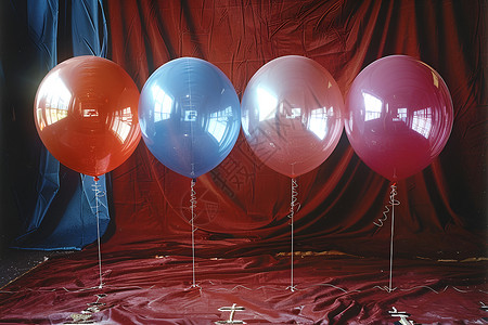 室内的气球背景图片