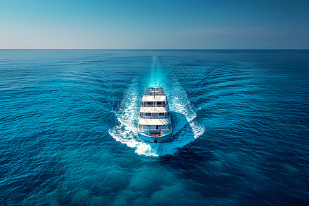 蓝海白天航行的渡轮图片